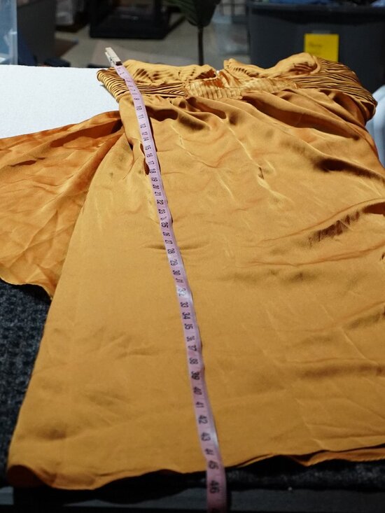 ASTR the Label sz XL Gold - Picture 4 of 9